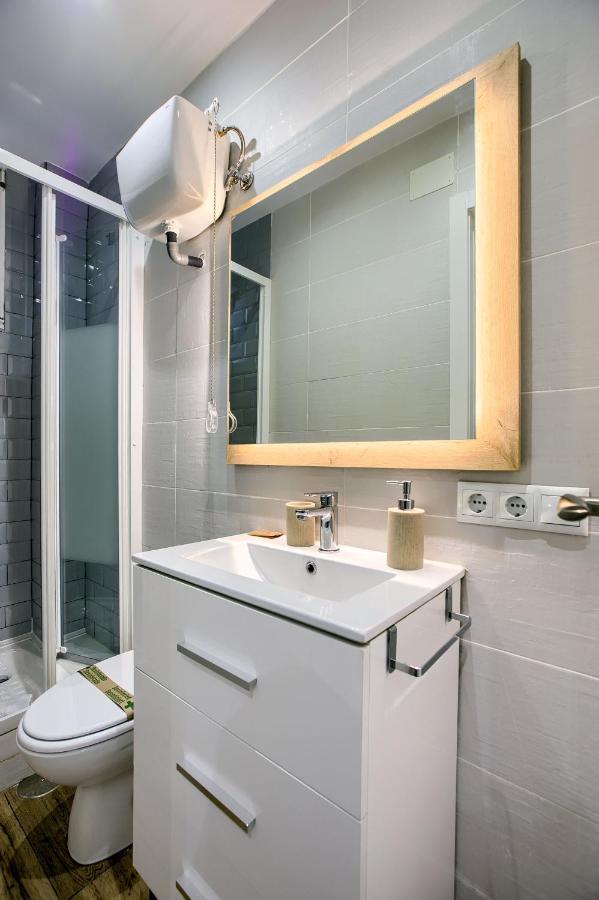 Charming Retiro II Appartement Madrid Buitenkant foto